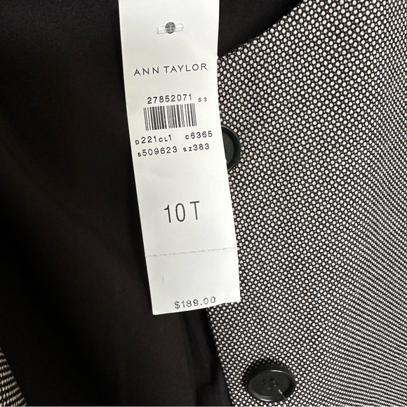 Ann Taylor | NWT blazer - Picture 3 of 8